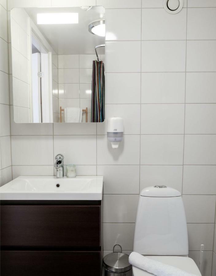 Ettsmart Hotell Соллентуна Экстерьер фото